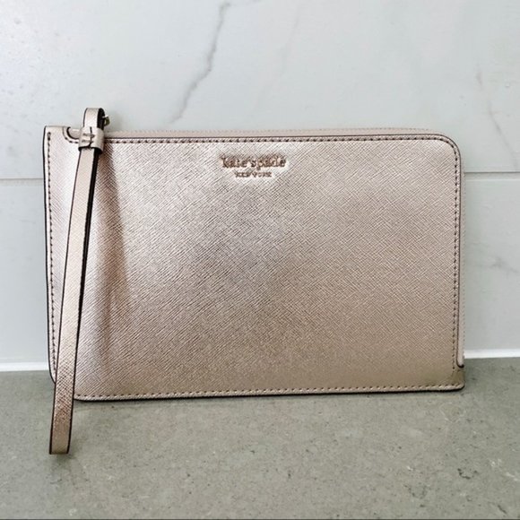 Kate Spade Cameron Medium Wristlet - Picture 1 of 5